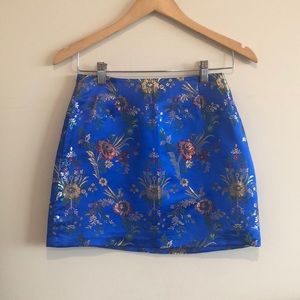 NEVER WORN! Mini Skirt